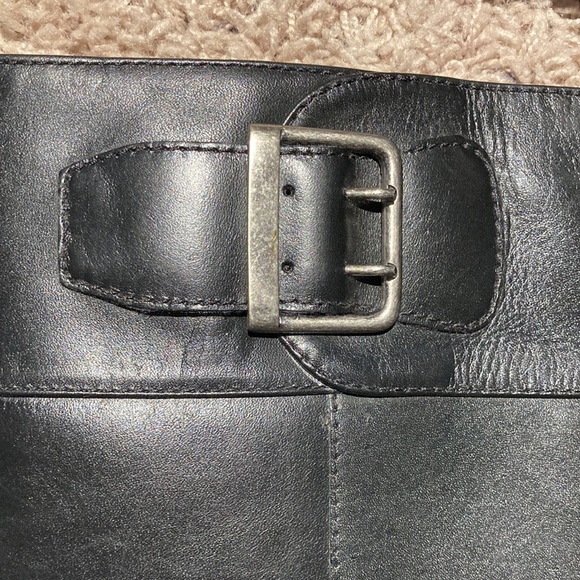 Leather boots. - Picture 3 of 7